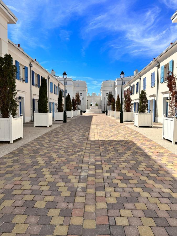 *New* Bohemia 6 Pax Appart Disney Серри Экстерьер фото